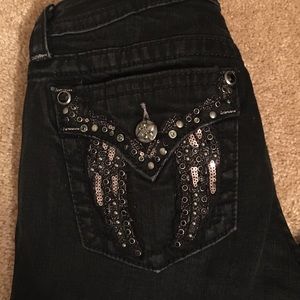 Miss Me Jeans sz 29 bedazzled pockets front & rear